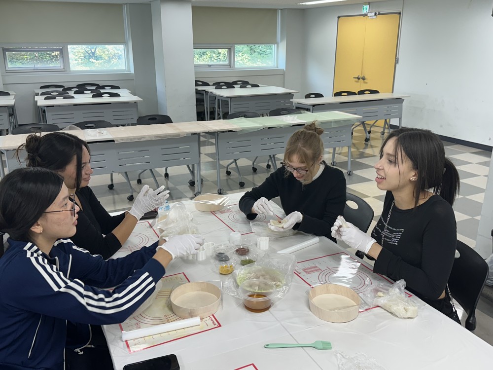 KakaoTalk_20251002_132743384_12