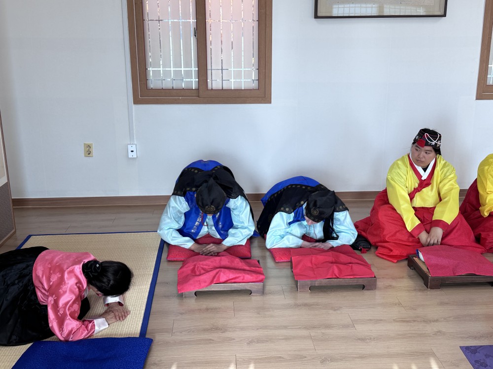 KakaoTalk_20251117_163601272_05